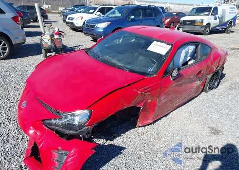 2017 Toyota 86 z USA, uszkodzony, nr VIN JF1ZNAA15H9709803